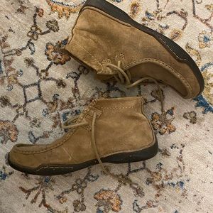 Men’s Ugg Lace Up Boot | Size 9